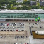 Anel de divórcio vira tendência e simboliza novo começo após o fim do casamento