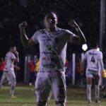 Maringá FC e Coritiba empatam em ótima partida no Couto Pereira