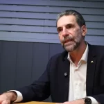 Bolsonaro reúne milhares na Paulista, nega trama golpista e foca em 2026