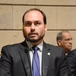 Prefeitura entrega composteiras aos pais de alunos da rede municipal de ensino