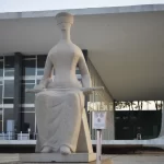 Prefeitura de Maringá aplica mais de 880 doses de vacina contra gripe no Paço Municipal