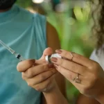 Com piscina e mobília, Ratinho Junior inaugura Condomínio do Idoso de Arapongas