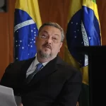 Sergio Moro fala sobre tarifaço, Lula, governo do Paraná e muito mais