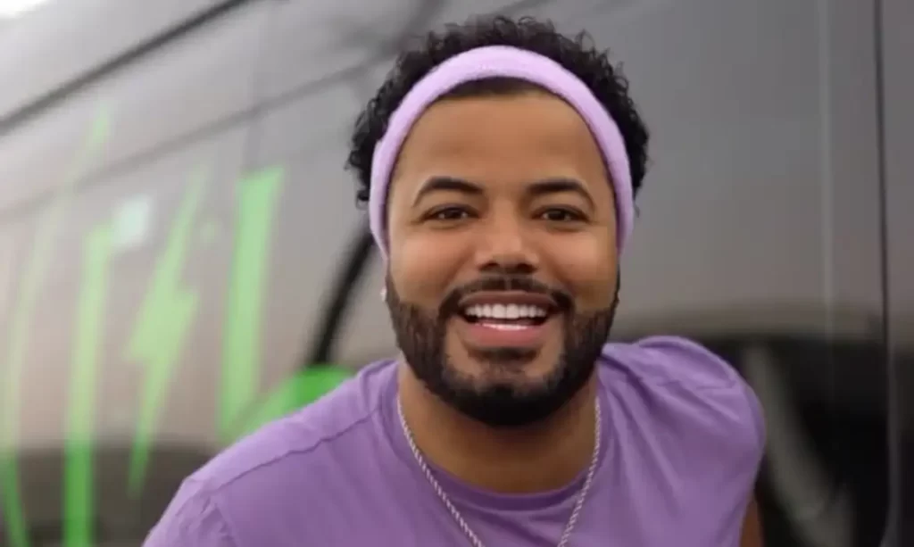 © hytalosantos/Instagram