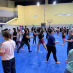 Taylor Swift lança 12º álbum de estúdio, The Life of a Showgirl