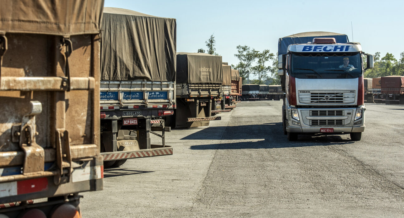 Foto: Cláudio Neves/Portos do Paraná