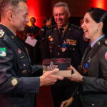 Prefeitura intensifica serviços de limpeza e manutenção no Cemitério Municipal em preparação ao Dia de Finados