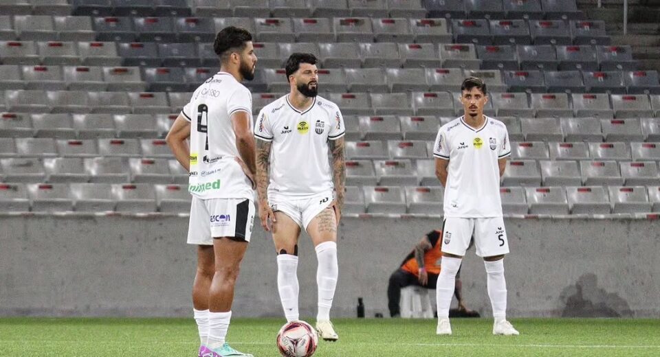 Foto: João Victor Bulhak/ Galo Maringá