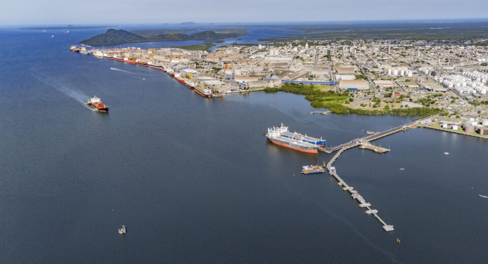 Foto: Claudio Neves/Portos do Paraná
