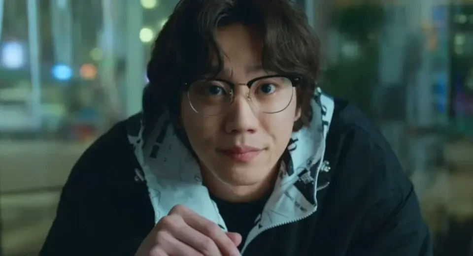 Lee Jun Young (Netflix)